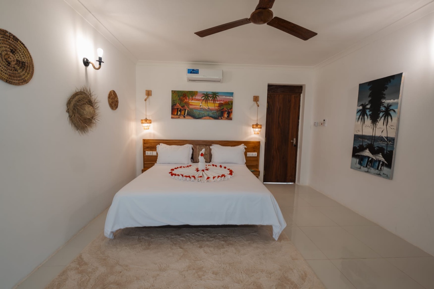 Deluxe Ocean Room at Moya Beach Hotel